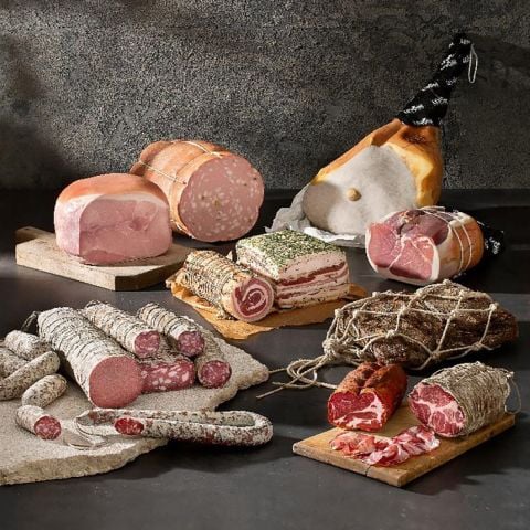 ALLA SCOPERTA DEL MONDO DEI SALUMI